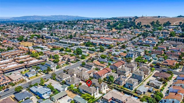 321 S Alhambra Avenue, Monterey Park, CA 91755