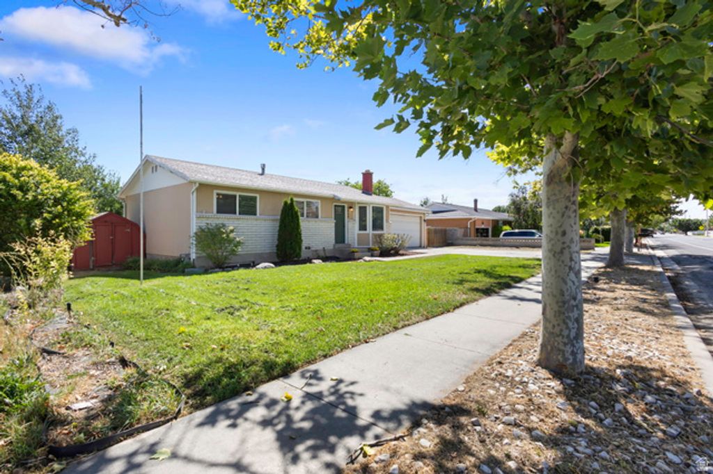 6859 S 2200 W, West Jordan, UT 84084 — photo 2