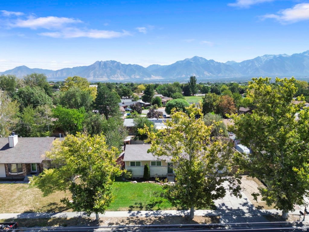 6859 S 2200 W, West Jordan, UT 84084 — photo 3