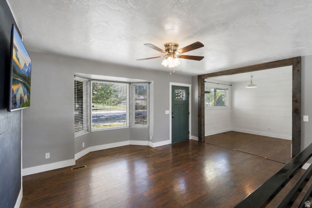 6859 S 2200 W, West Jordan, UT 84084 — photo 5