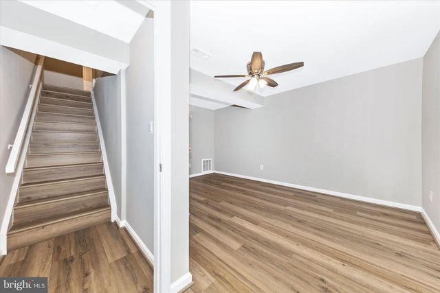 106 CHARING CT, Sterling, VA 20164