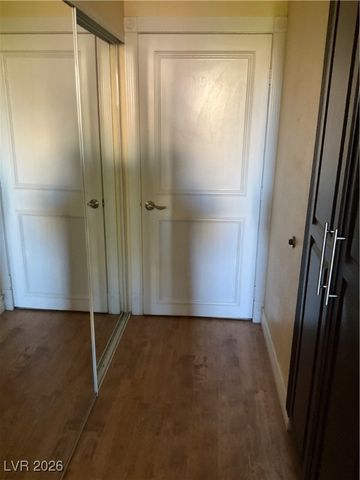 260 East Flamingo Road 319, Las Vegas, NV 89169