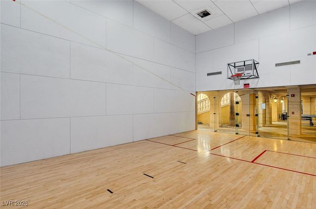 260 East Flamingo Road 319, Las Vegas, NV 89169