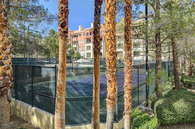 260 East Flamingo Road 319, Las Vegas, NV 89169