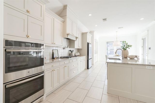 3812 Dalston Circle, Norman, OK 73072