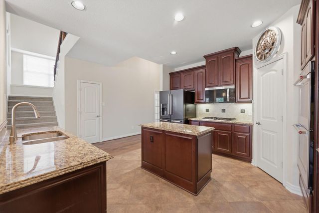 315 Arbor Ridge Lane, Conroe, TX 77384