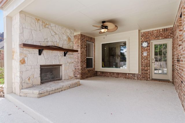 315 Arbor Ridge Lane, Conroe, TX 77384