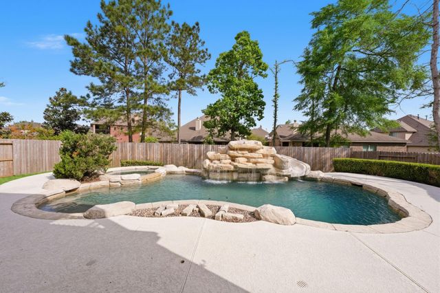 315 Arbor Ridge Lane, Conroe, TX 77384