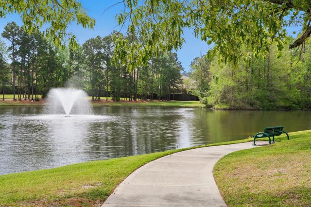 315 Arbor Ridge Lane, Conroe, TX 77384