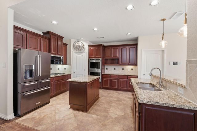 315 Arbor Ridge Lane, Conroe, TX 77384