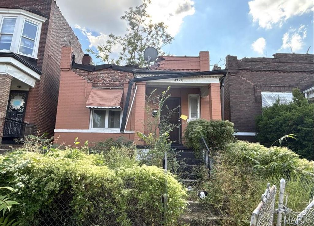 4224 Penrose Street, St Louis, MO 63115