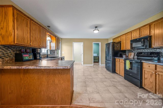 158 Autumn Woods Drive, Kings Mountain, NC 28086