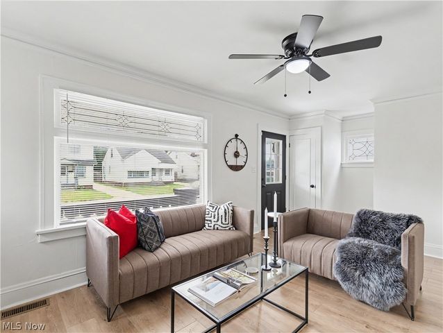 10617 Wadsworth Avenue, Garfield Heights, OH 44125
