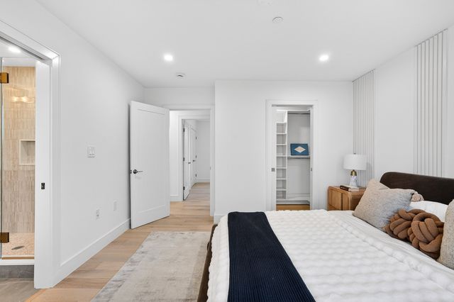 17 Jewett Place 2, Newton, MA 02458