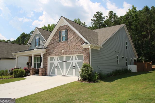 560 Plainfield Street, Fayetteville, GA 30215