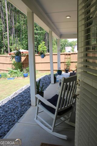 560 Plainfield Street, Fayetteville, GA 30215