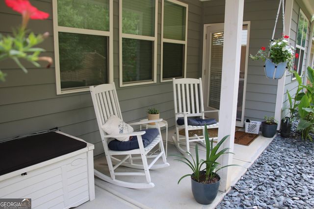 560 Plainfield Street, Fayetteville, GA 30215