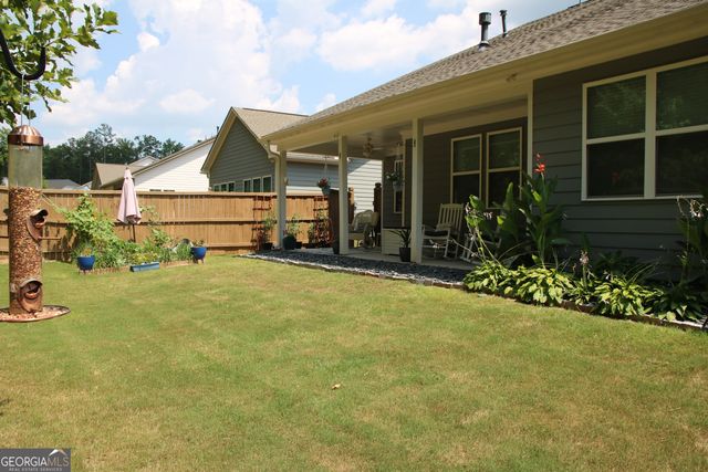 560 Plainfield Street, Fayetteville, GA 30215
