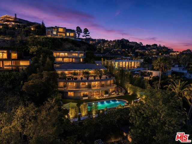 8740 W St Ives Drive, Los Angeles, CA 90069