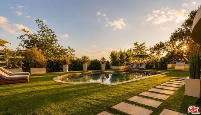 8740 W St Ives Drive, Los Angeles, CA 90069