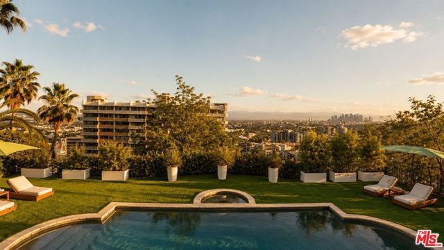 8740 W St Ives Drive, Los Angeles, CA 90069