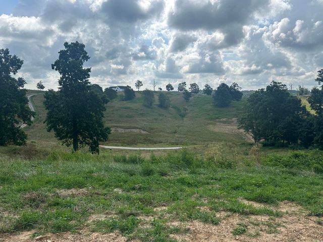 Tract 26 Pittsburg Landing Road, London, KY 40741