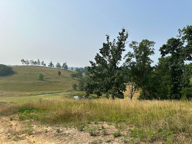 Tract 26 Pittsburg Landing Road, London, KY 40741