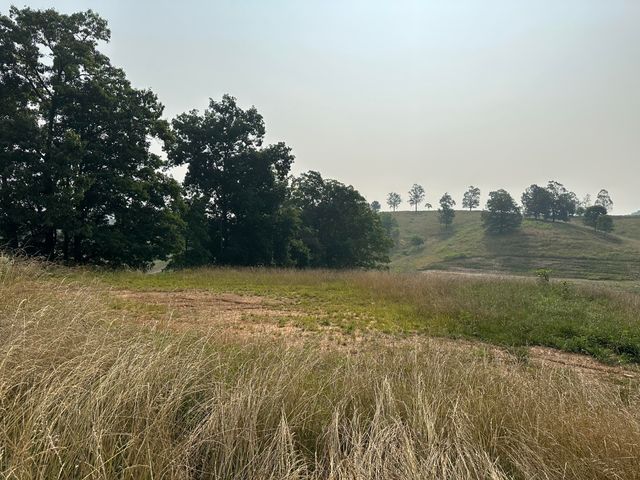 Tract 26 Pittsburg Landing Road, London, KY 40741