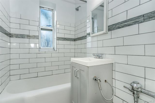 33-26 82nd Street 1D, Jackson Heights, NY 11372