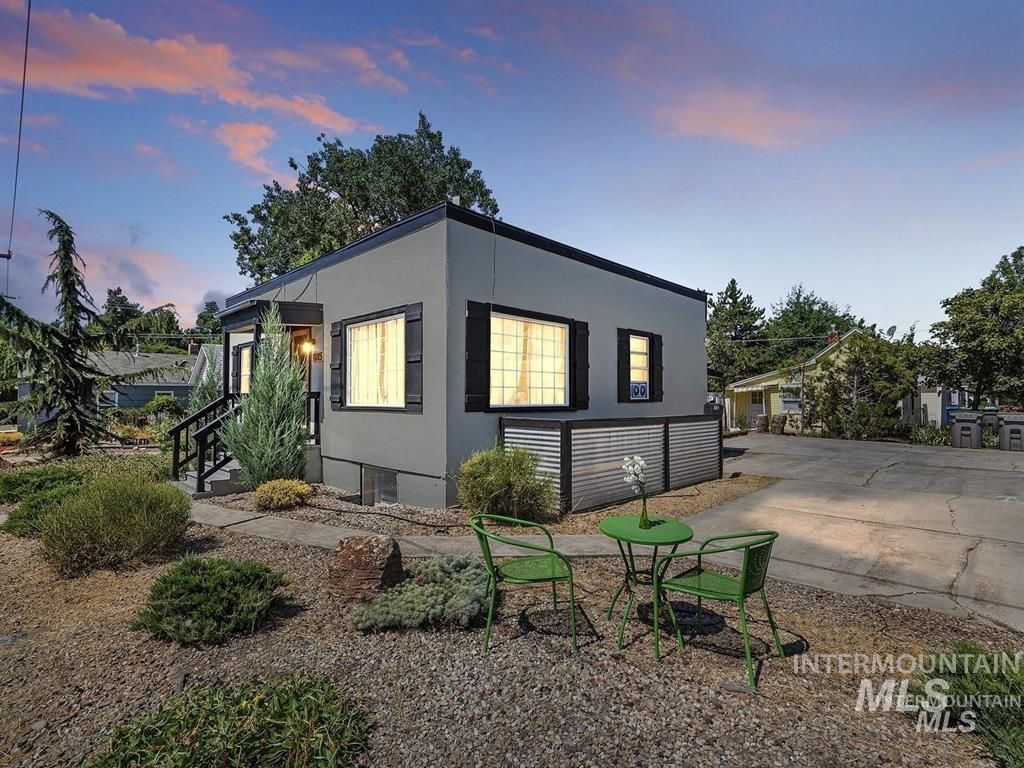 1015 N 27th, Boise, ID 83702