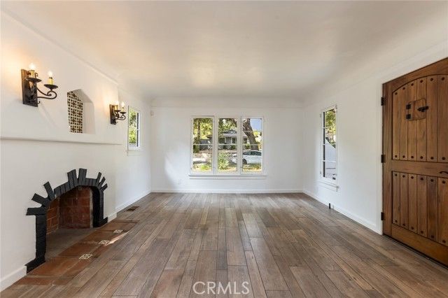 100 W Tremont, Pasadena, CA 91103