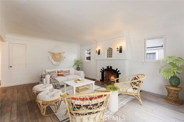 100 W Tremont, Pasadena, CA 91103