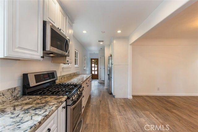 100 W Tremont, Pasadena, CA 91103