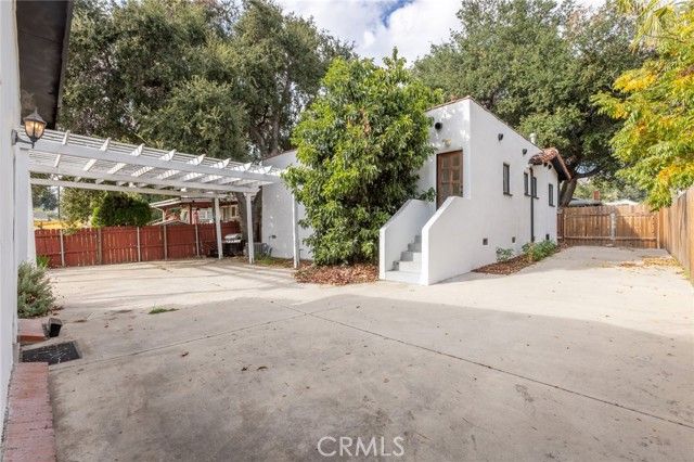 100 W Tremont, Pasadena, CA 91103