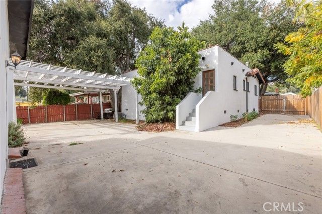 100 W Tremont, Pasadena, CA 91103