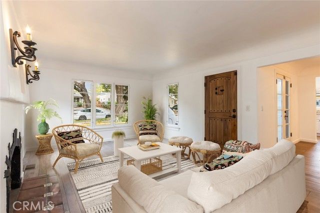 100 W Tremont, Pasadena, CA 91103