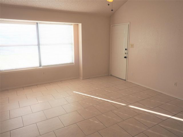 1403 Hermitage DR, Round Rock, TX 78681