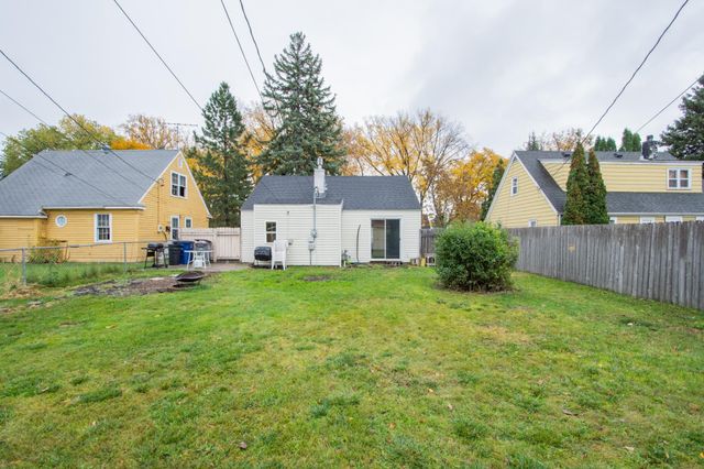 1013 13th Street N, Moorhead, MN 56560