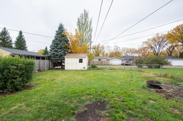 1013 13th Street N, Moorhead, MN 56560