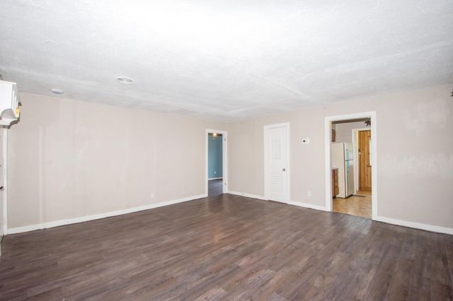 1013 13th Street N, Moorhead, MN 56560