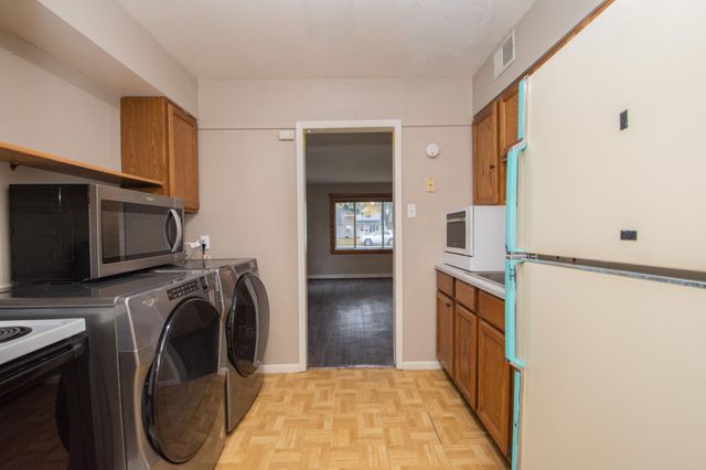 1013 13th Street N, Moorhead, MN 56560