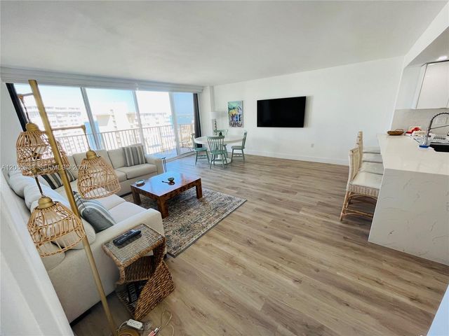 1450 Brickell Bay Drive 1414, Miami, FL 33131