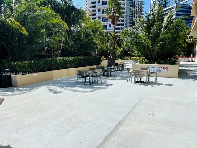 1450 Brickell Bay Drive 1414, Miami, FL 33131