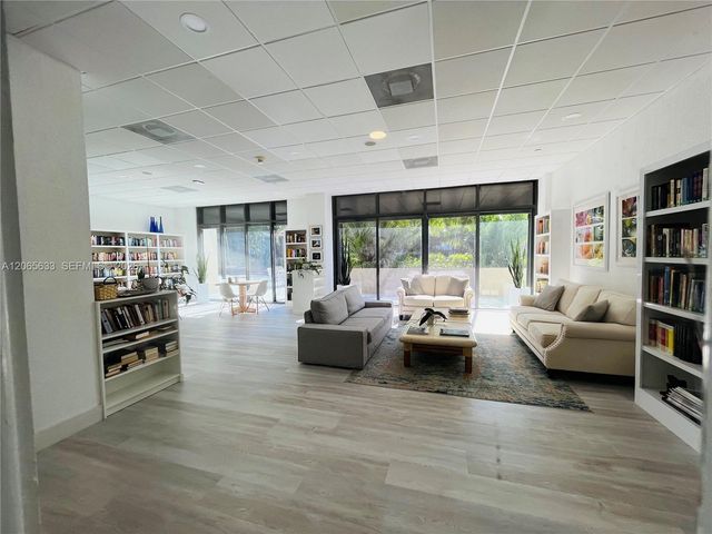 1450 Brickell Bay Drive 1414, Miami, FL 33131