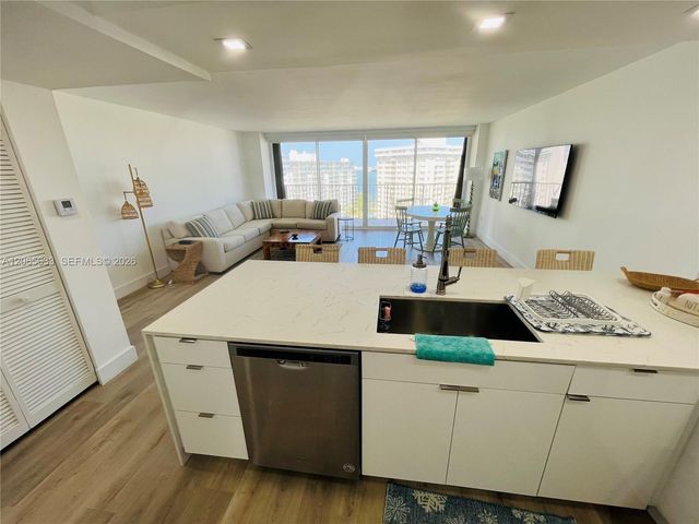 1450 Brickell Bay Drive 1414, Miami, FL 33131