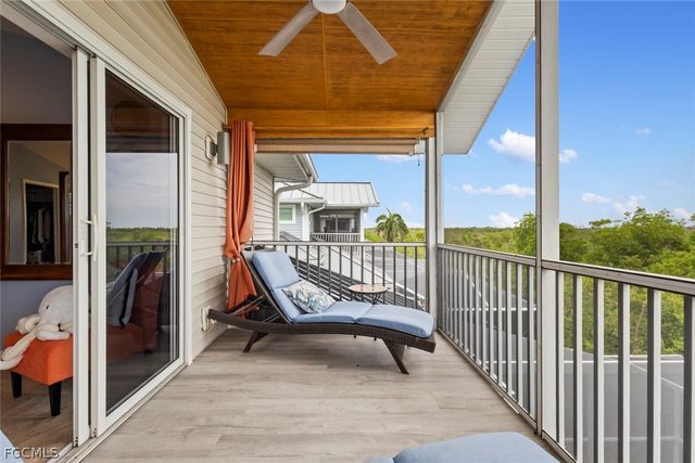 12220 Siesta DR, Fort Myers Beach, FL 33931