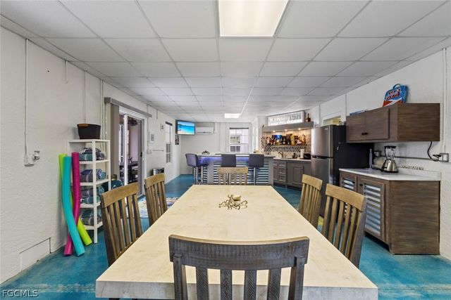 12220 Siesta DR, Fort Myers Beach, FL 33931