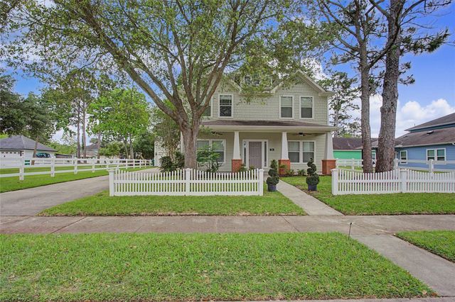 54 Middle Borondo, La Marque, TX 77568