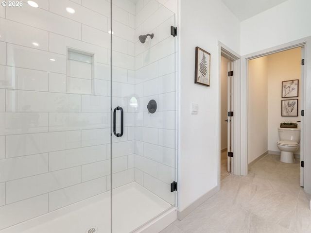 1127 W 15TH St, La Center, WA 98629