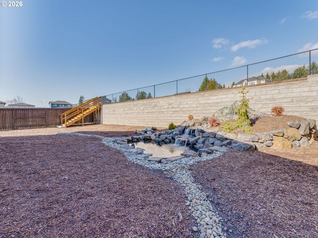 1127 W 15TH St, La Center, WA 98629